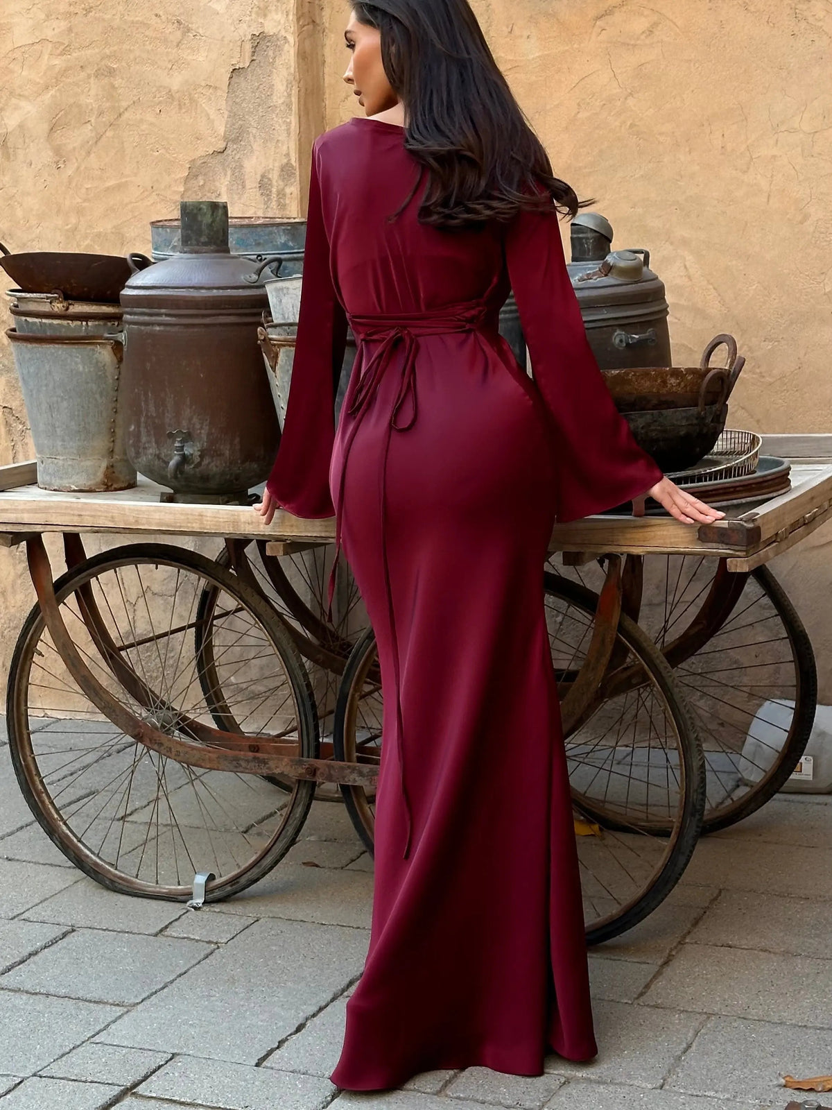Lucienne | Women's Long Sleeve Scoop Neck Formal Maxi Dress