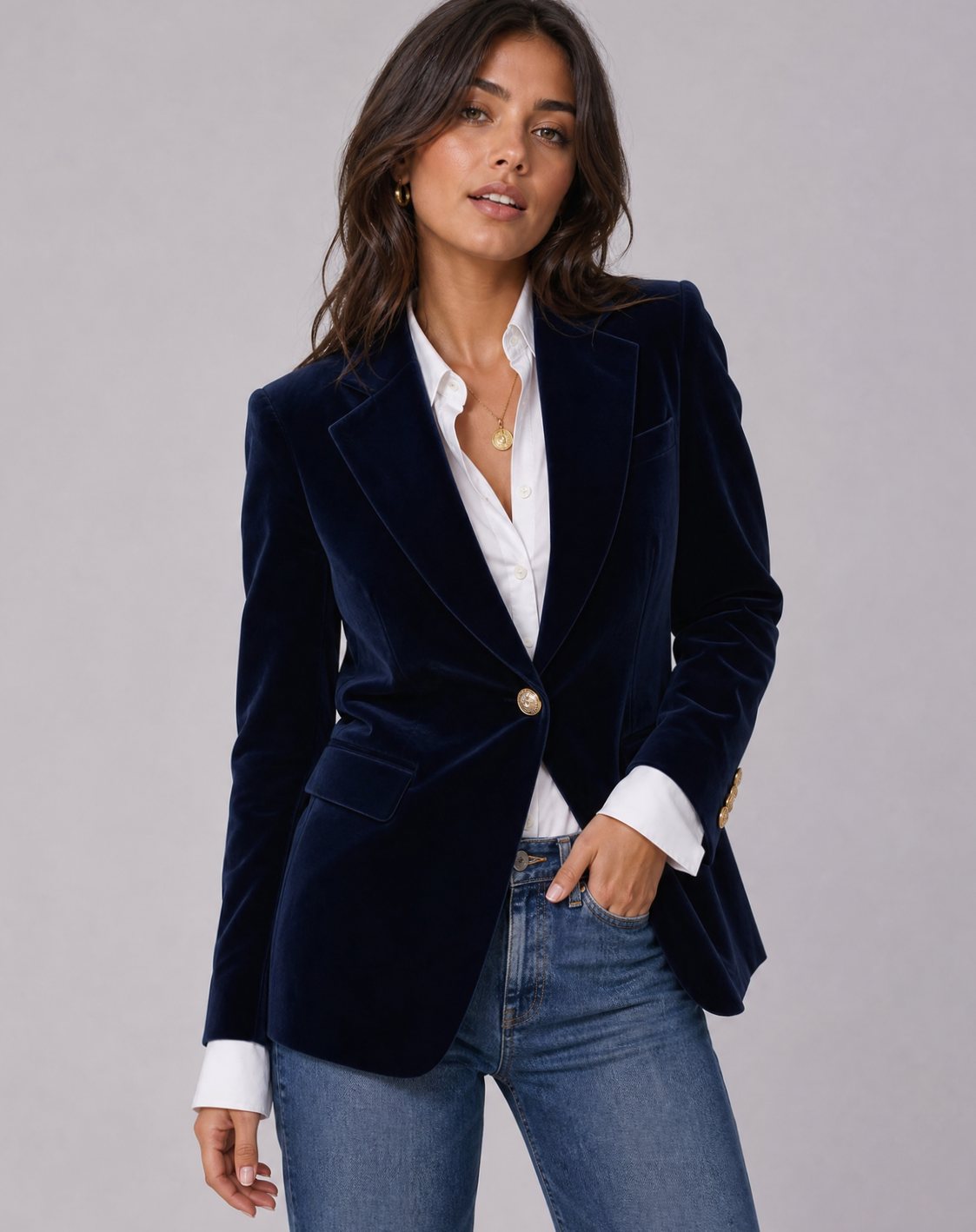 Vivienne | Women's Structured Slim-Fit Velvet Gold-Tone Button Blazer